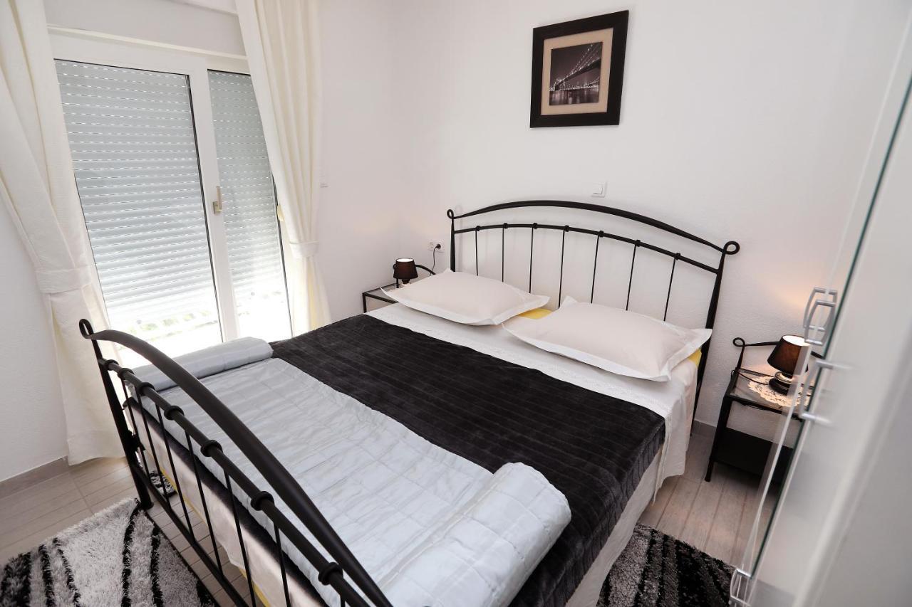 Apartments Itd Трогір Екстер'єр фото