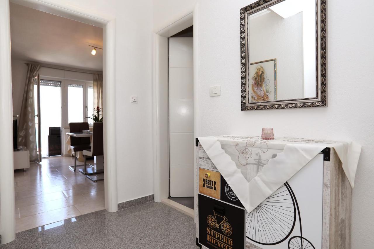Apartments Itd Трогір Екстер'єр фото